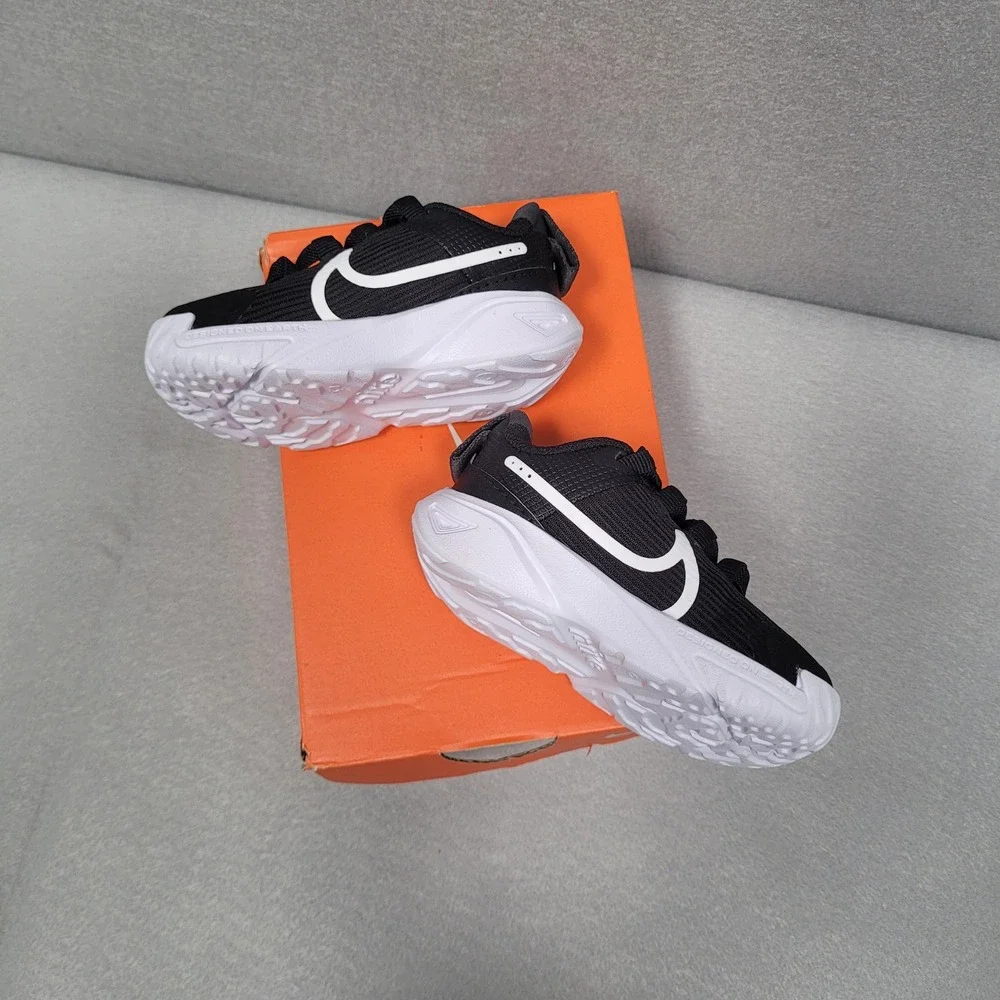 Nike Star Runner 4 NN TD Black White Kids Baby Toddler Sneakers  Size 5C